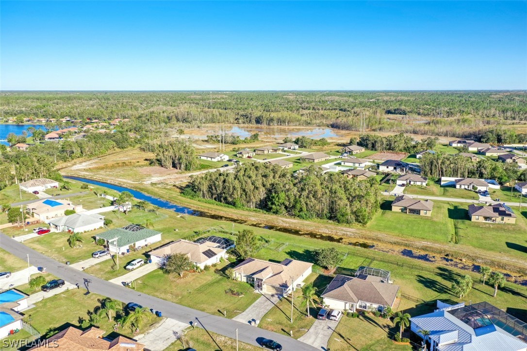 870 Rue Labeau Circle Fort Myers, FL 33913 - Photo 3 of 27 Gallery Image 3