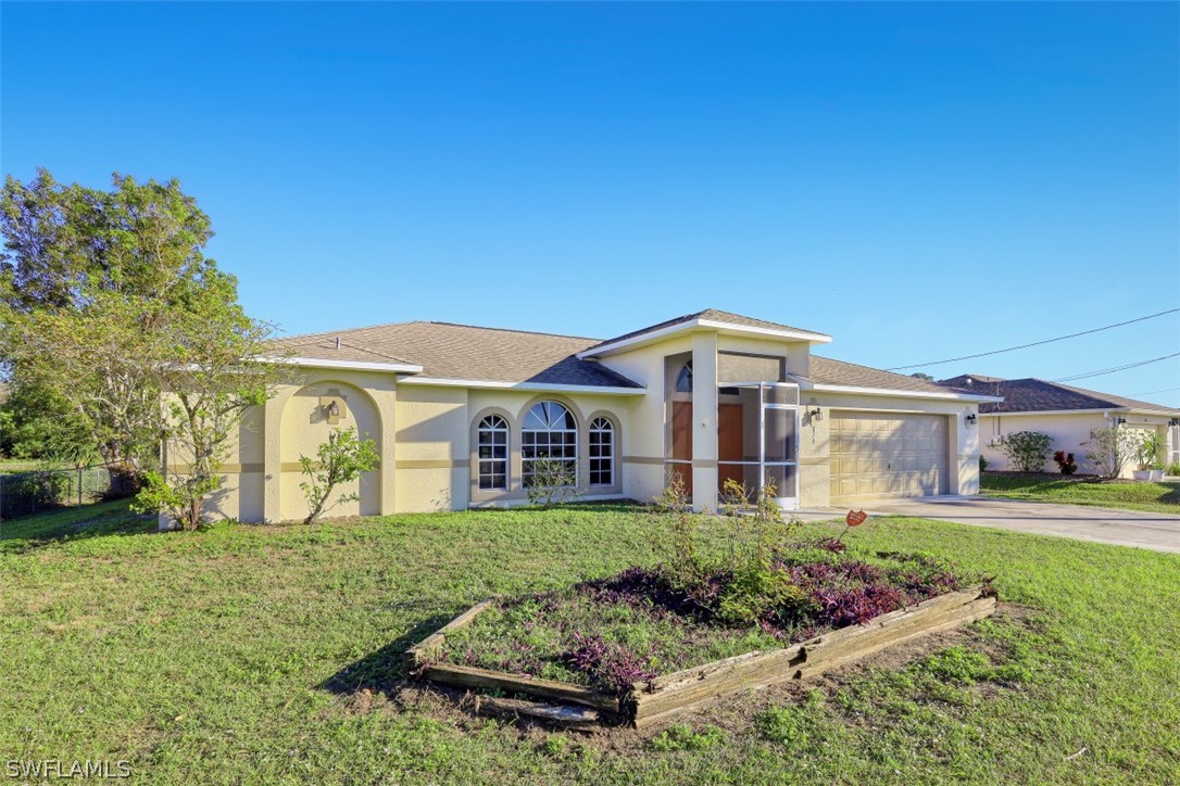870 Rue Labeau Circle Fort Myers, FL 33913 - Photo 4 of 27 Gallery Image 4