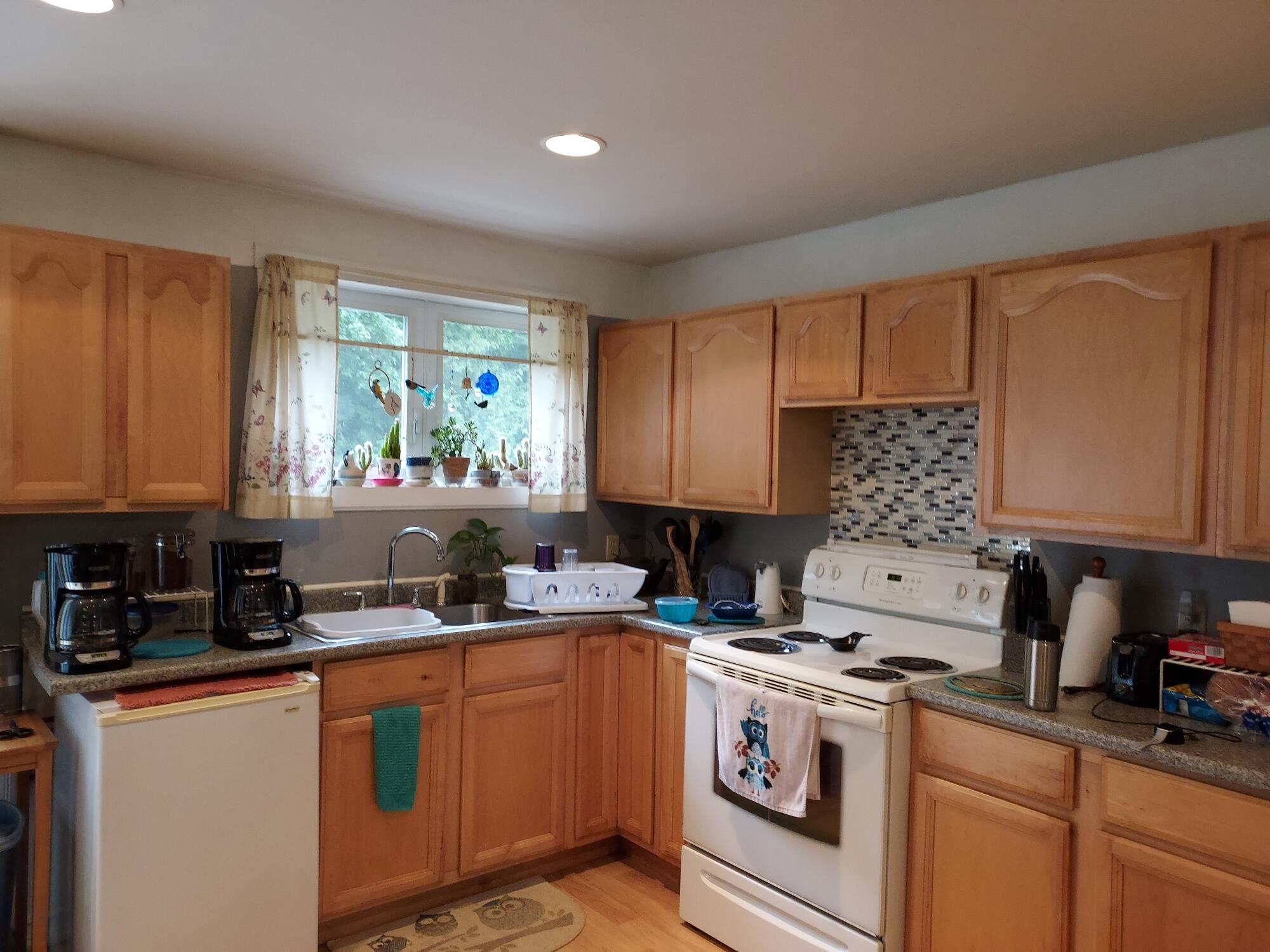 86 Garcelon Road Burnham, ME 04922 - Photo 2 of 22 kitchen