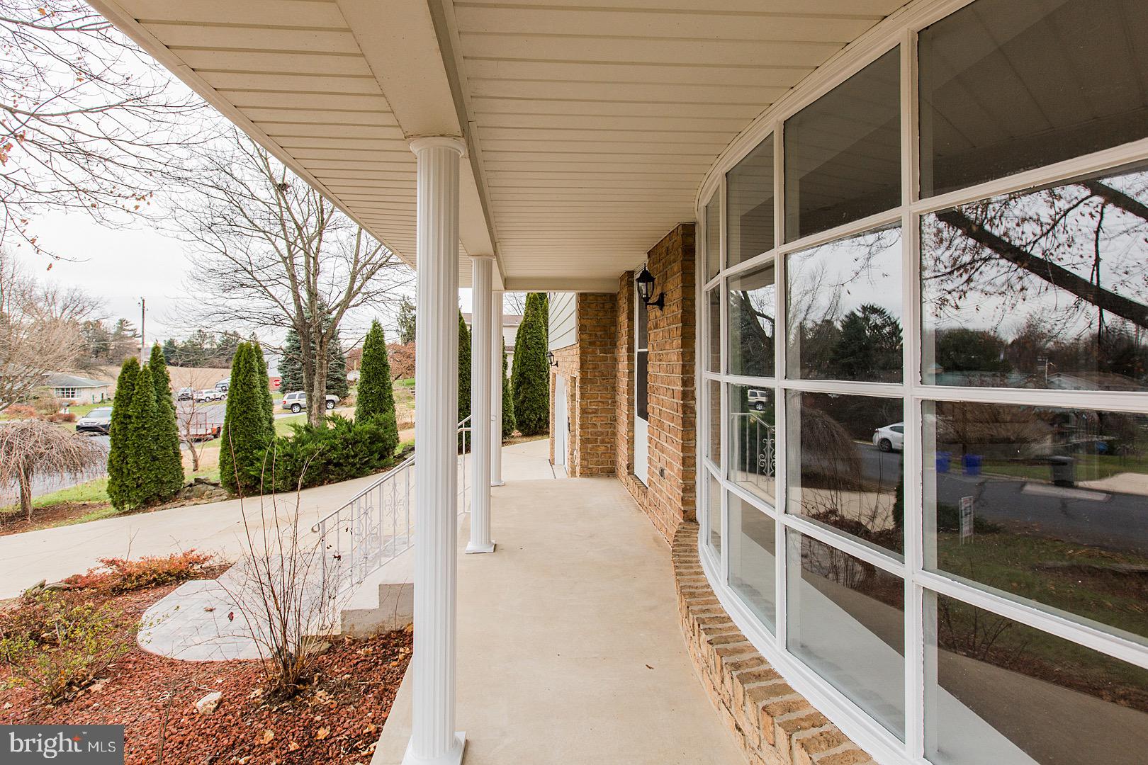 240 Margate Road York, PA 17408 - Photo 12 of 68