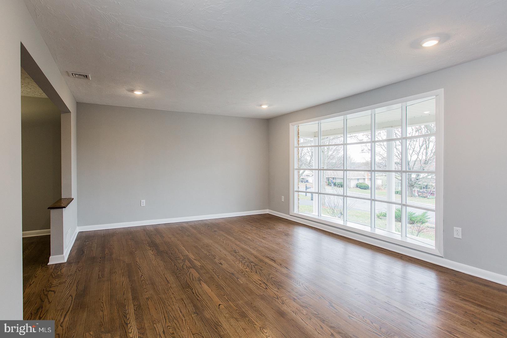 240 Margate Road York, PA 17408 - Photo 14 of 68