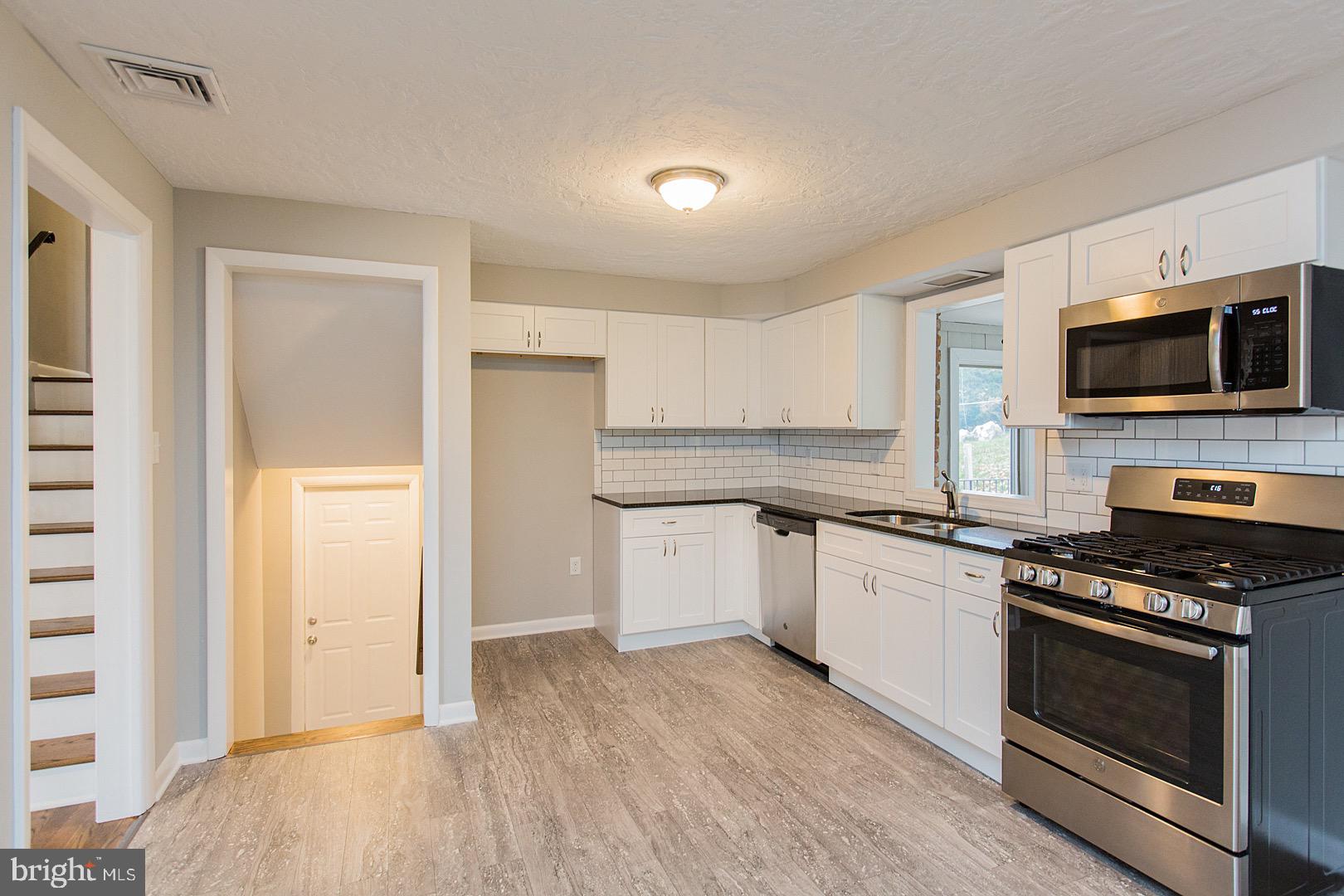 240 Margate Road York, PA 17408 - Photo 23 of 68