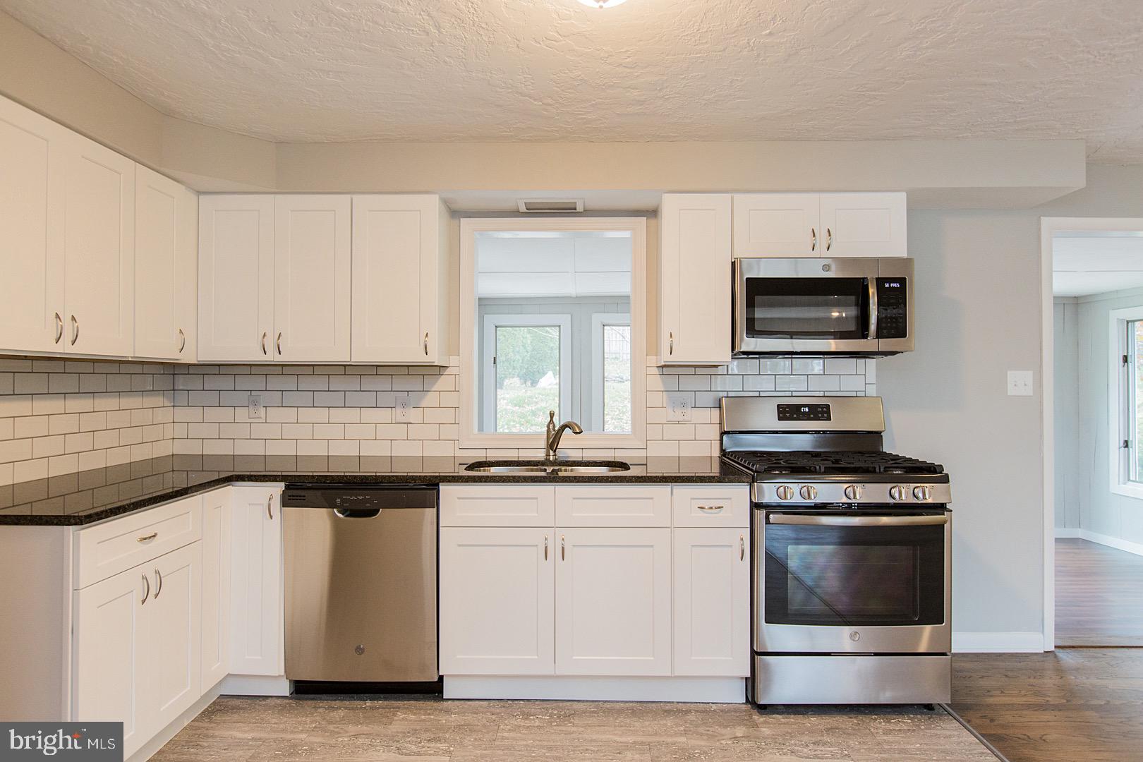 240 Margate Road York, PA 17408 - Photo 24 of 68