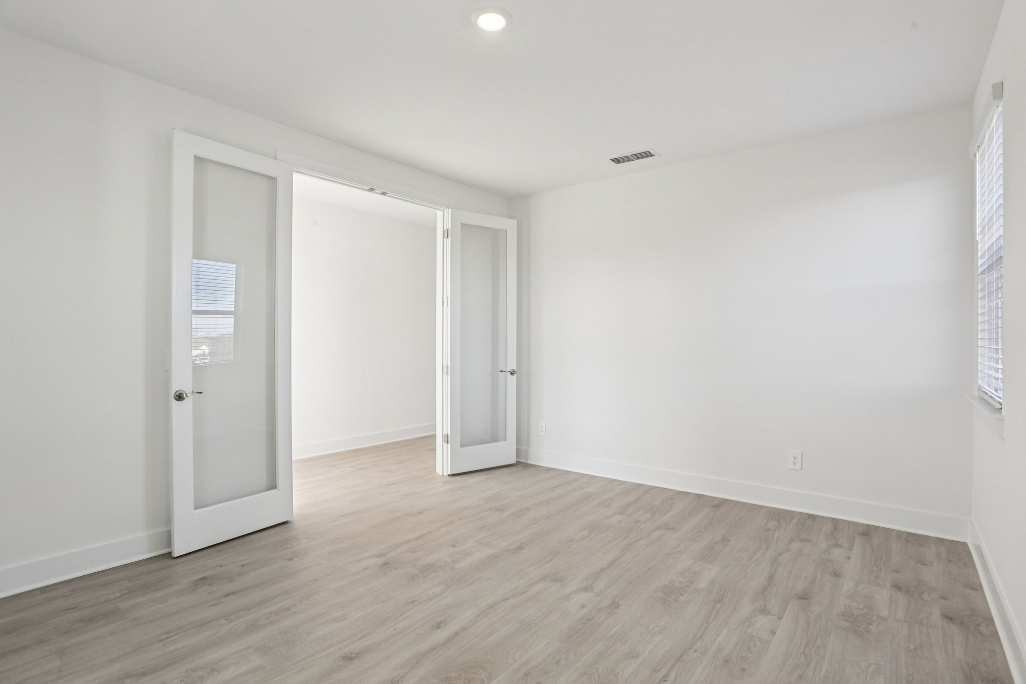 2116 Riley Pk Drive Franklin, TN 37064 - Photo 13 of 47 a view of an empty room