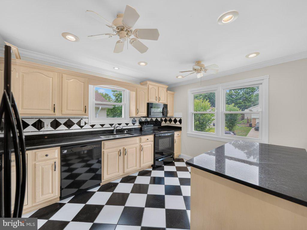 2903 Ivy Bridge Road, Unit N Fort Washington, MD 20744 - Photo 16 of 53 Kitchen