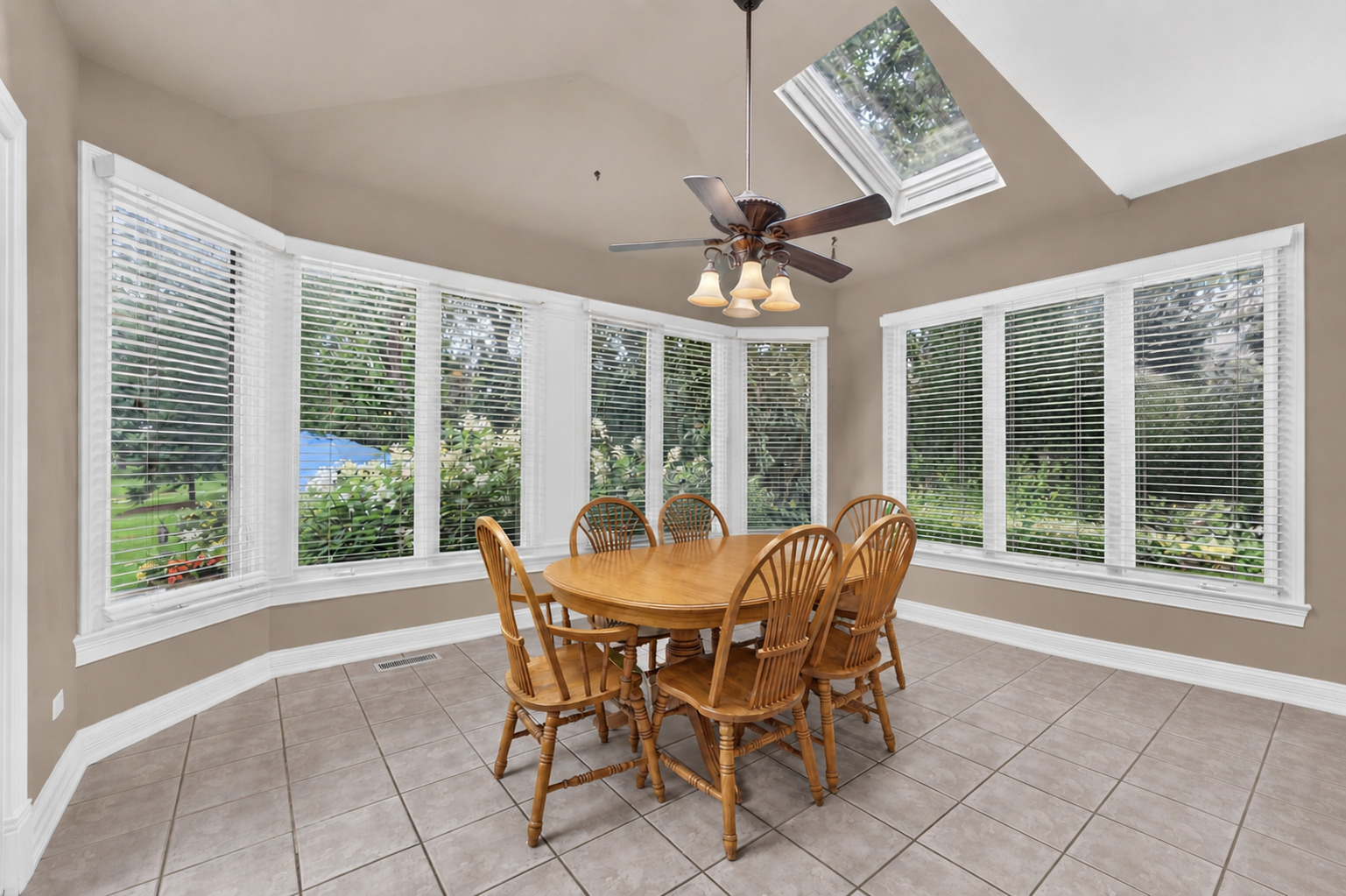 451 Courtney Circle Sugar Grove, IL 60554 - Photo 26 of 95 Gallery Image 26