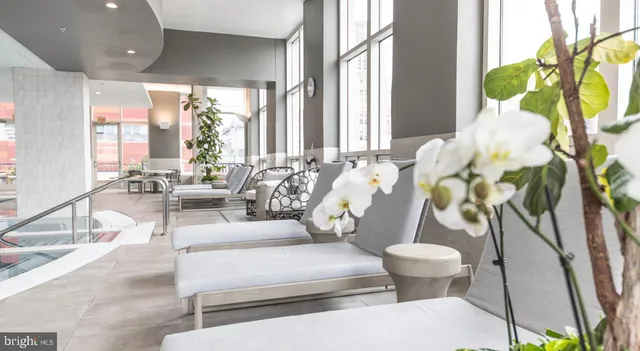 $7,476 | 206 West Washington Square, Unit 1908, Philadelphia, PA 19106