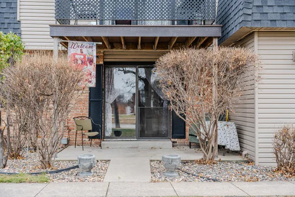 $140,000 | 2402 North Flickertail Drive South, Unit 1, Fargo, ND 58103