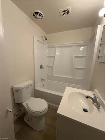 $700 | 900 Richland Street, Unit B, High Point, NC 27260