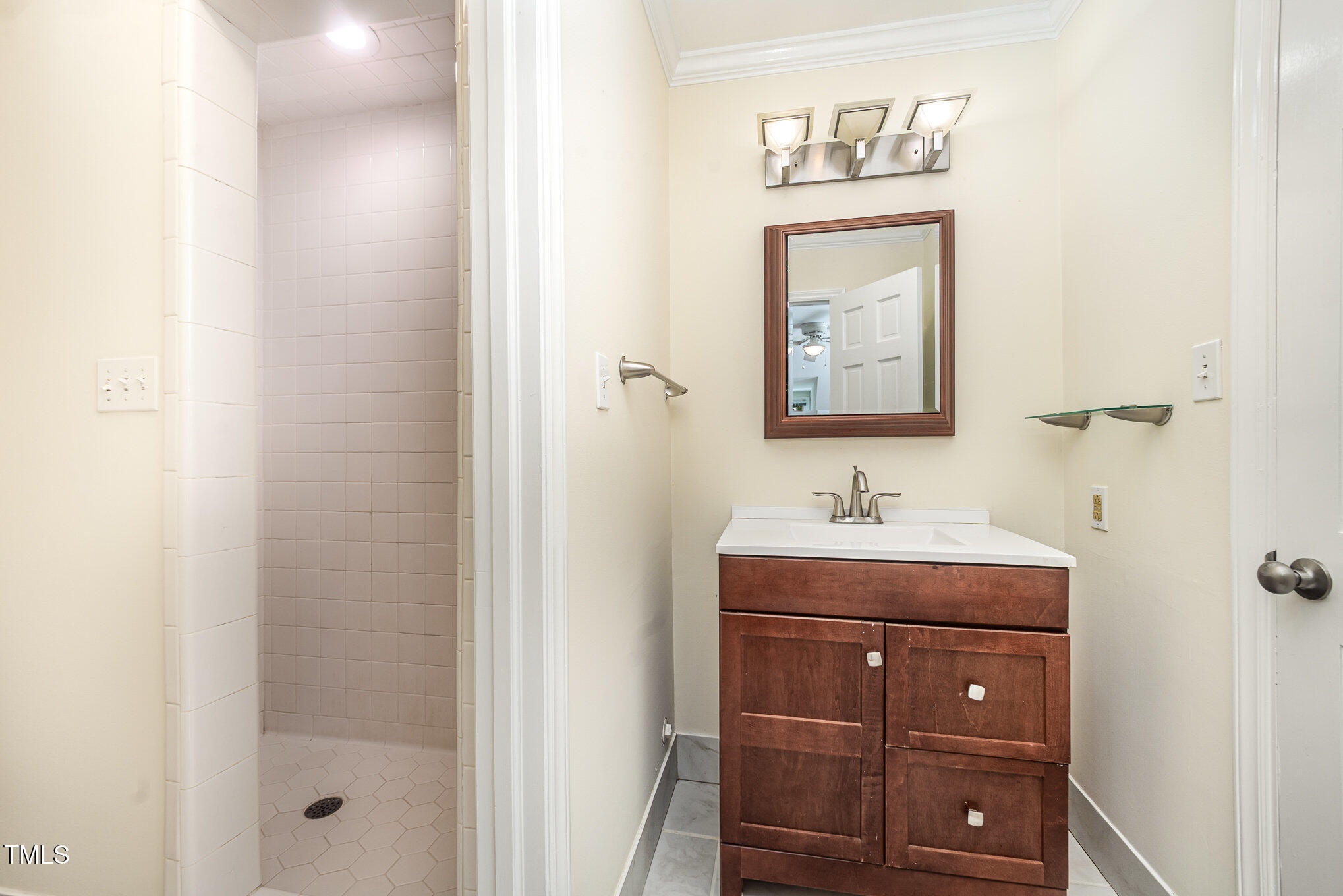 3913 Littlefield Court Raleigh, NC 27606 - Photo 24 of 51 025_kv0a4219-edit_866