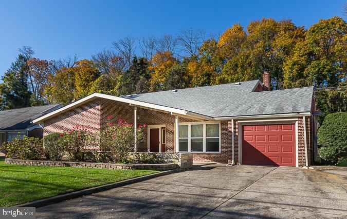 40 South Brookside Road Springfield, PA 19064 - Photo 1 of 47 Exterior Front