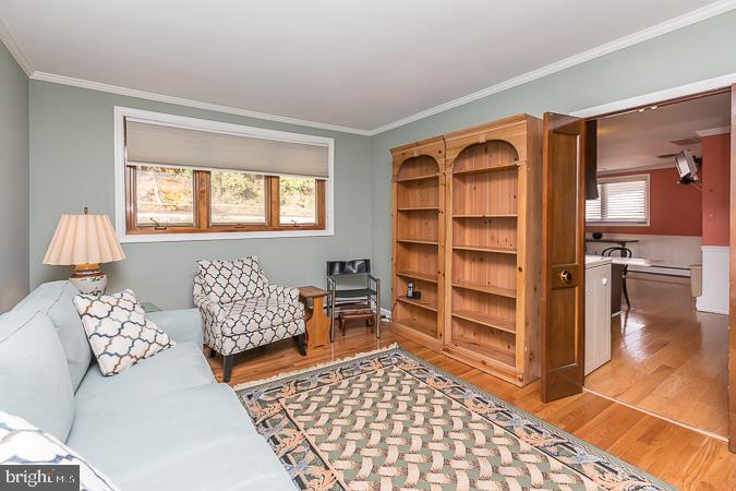 40 South Brookside Road Springfield, PA 19064 - Photo 11 of 47 First Floor Den