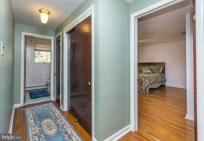 40 South Brookside Road Springfield, PA 19064 - Photo 33 of 47 Second Floor Hallway