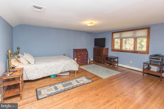 40 South Brookside Road Springfield, PA 19064 - Photo 35 of 47 Second Floor Bedroom
