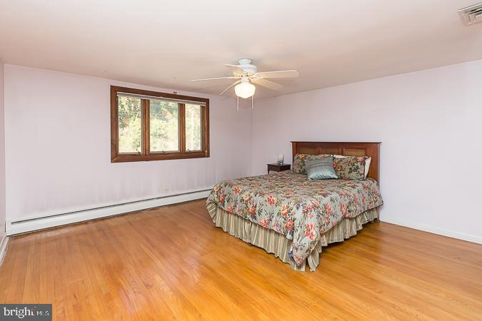 40 South Brookside Road Springfield, PA 19064 - Photo 37 of 47 Second Floor Bedroom