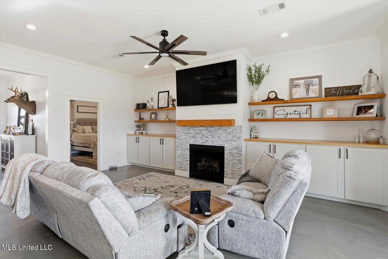 4315 Tank Road Terry, MS 39170 - Photo 13 of 55 10-4315 Tank Rd _ Home Tours MS