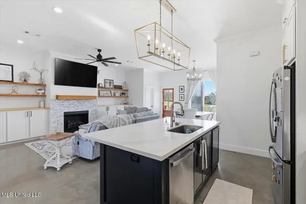 $498,900 | 4315 Tank Road, Terry, MS 39170