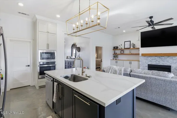 $498,900 | 4315 Tank Road, Terry, MS 39170