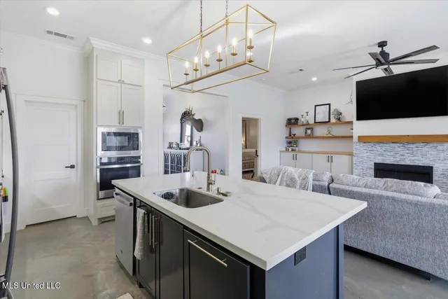 $499,900 | 4315 Tank Road, Terry, MS 39170