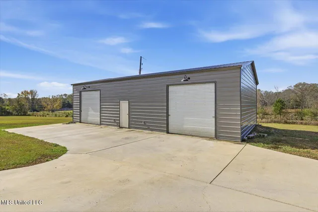 $499,900 | 4315 Tank Road, Terry, MS 39170