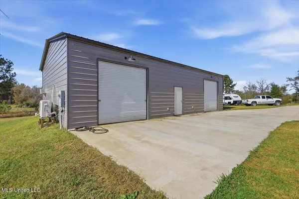 $498,900 | 4315 Tank Road, Terry, MS 39170