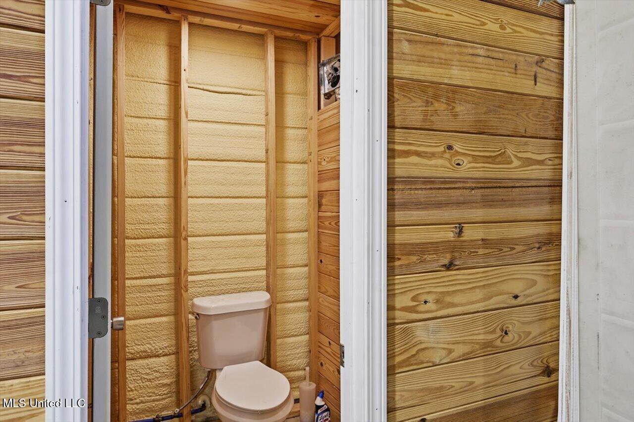 4315 Tank Road Terry, MS 39170 - Photo 52 of 55 49-4315 Tank Rd _ Home Tours MS