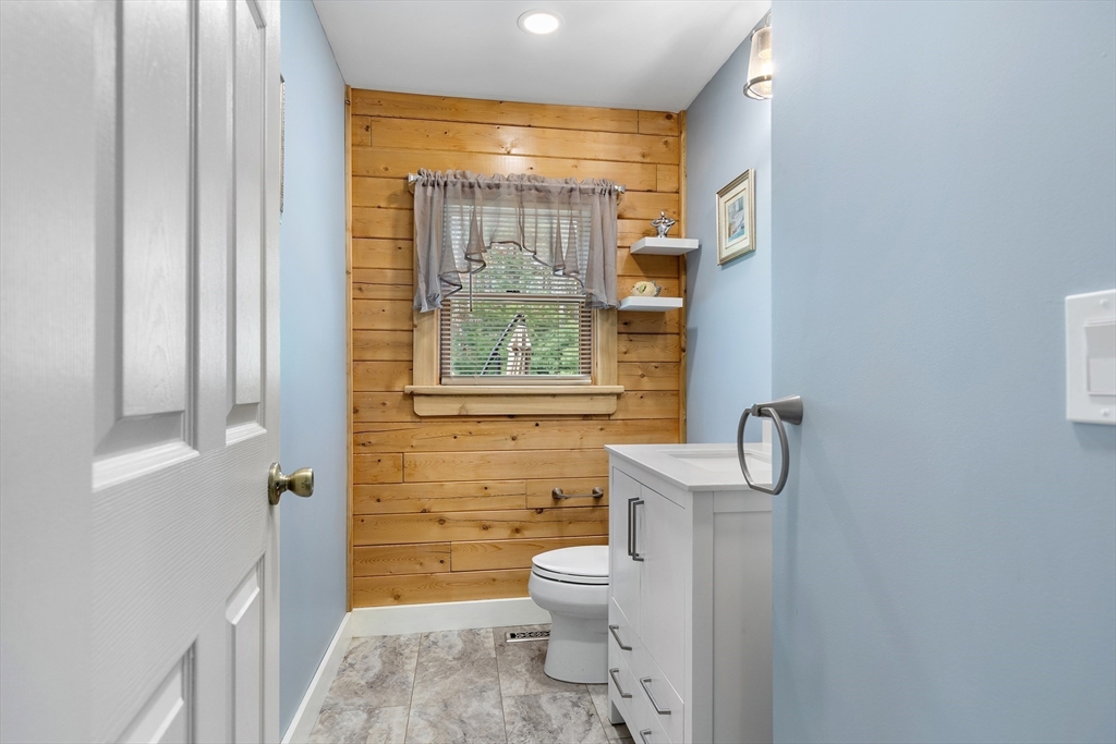 81 South Meadow Road Carver, MA 02330 - Photo 22 of 42