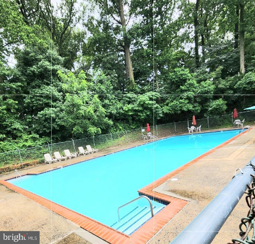 400 Glendale Road, Unit 32C Havertown, PA 19083 - Photo 19 of 20