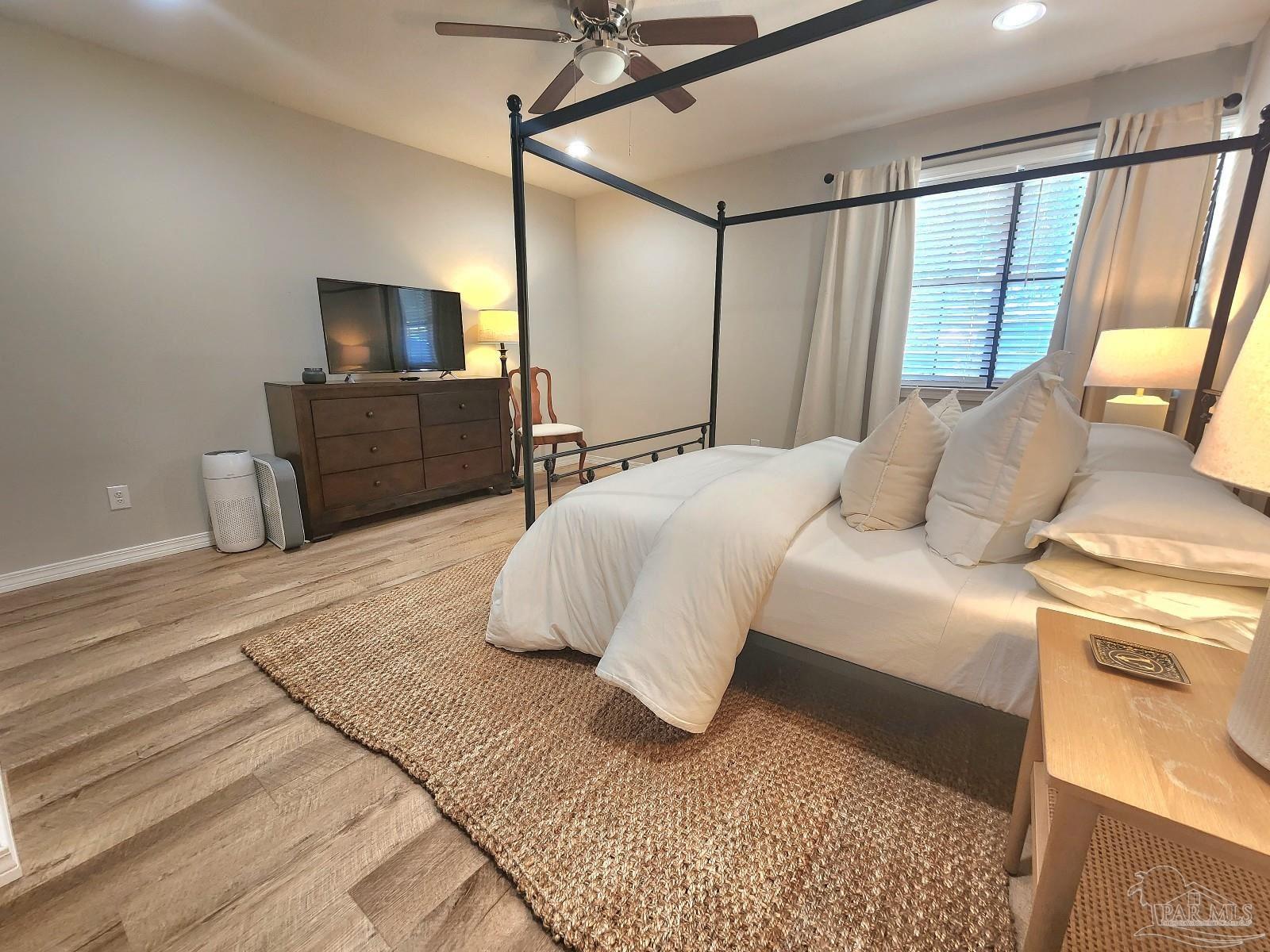 4624 Santa Rosa Drive Pace, FL 32571 - Photo 13 of 30