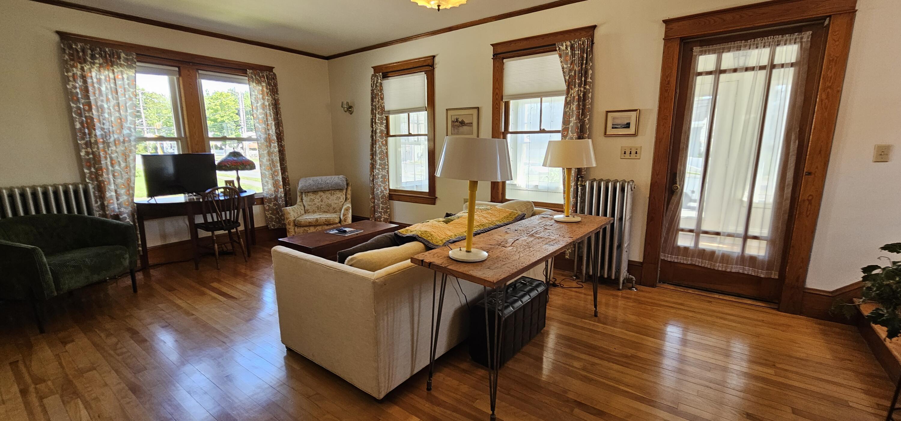 298 Main Street Waterville, ME 04901 - Photo 9 of 24 11. Livingroom