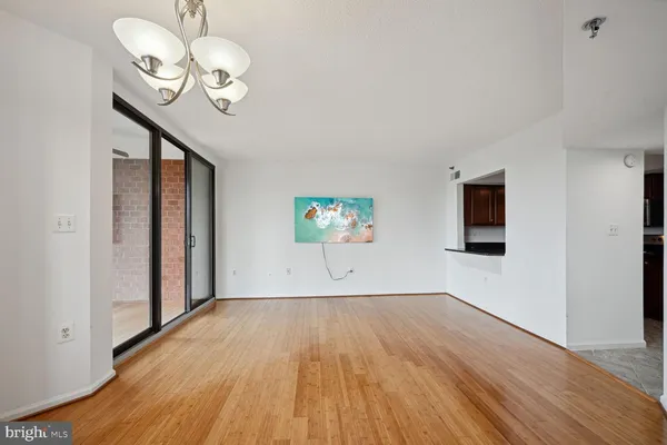$2,600 | 1001 North Randolph Street, Unit 608, Arlington, VA 22201