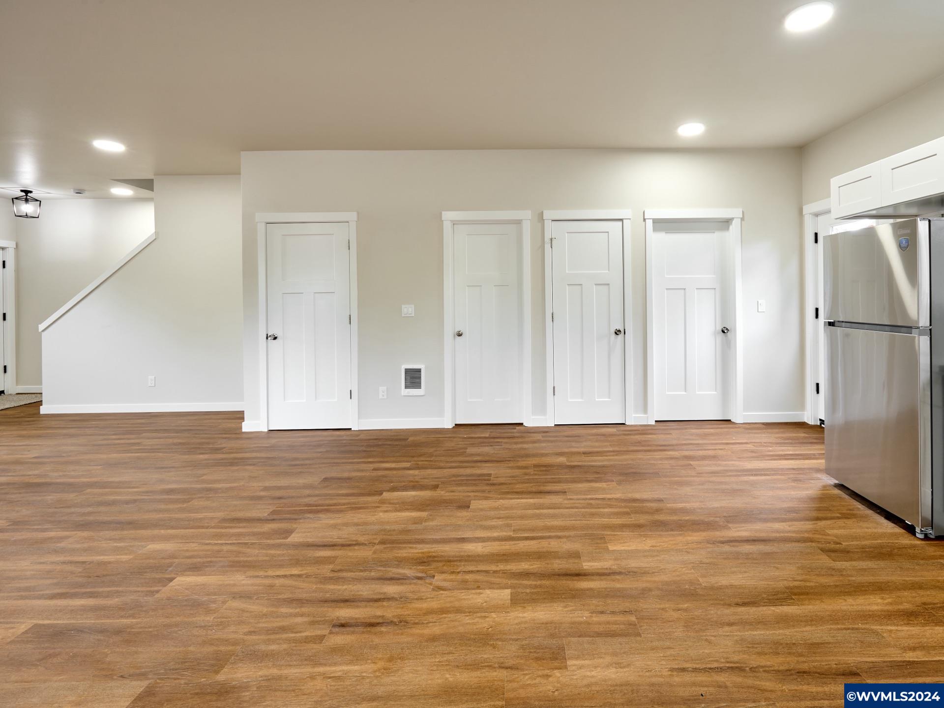 1804 Southwest 17th Avenue Albany, OR 97321 - Photo 12 of 38 Gallery Image 12