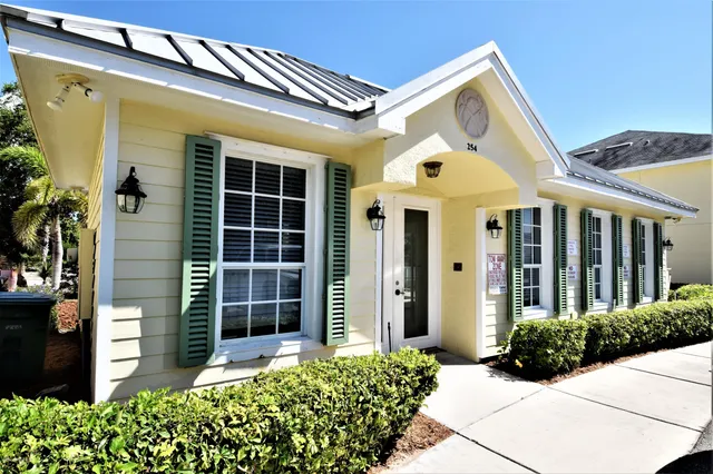 $2,295 | 208 Tin Roof Avenue, Cape Canaveral, FL 32920