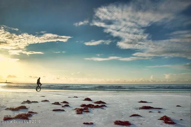 $2,295 | 208 Tin Roof Avenue, Cape Canaveral, FL 32920