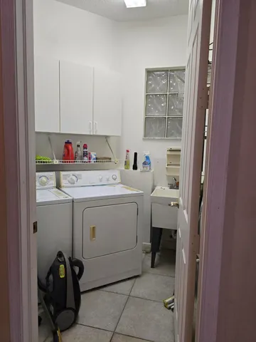 $395,000 | 6846 Fairway Lakes Drive, Boynton Beach, FL 33472