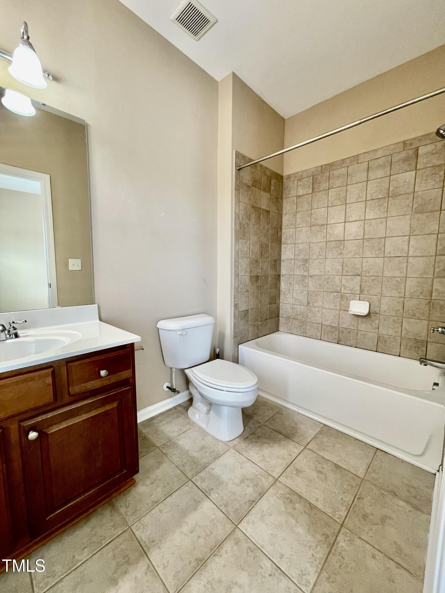 414 Weatherbrook Way Cary, NC 27513 - Photo 37 of 41 IMG-2541