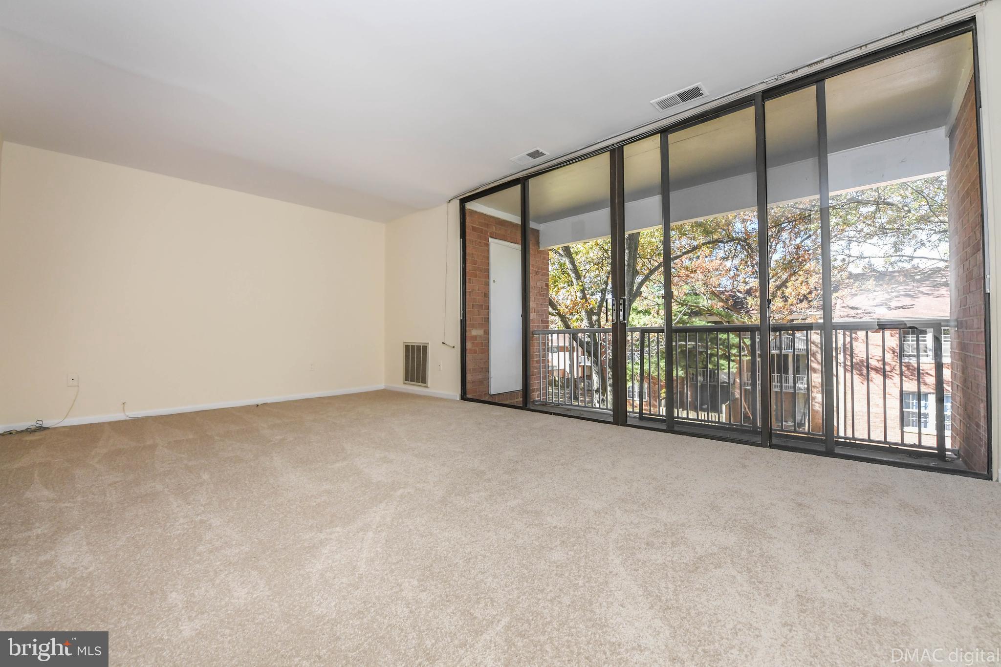 718 Quince Orchard Boulevard, Unit 201 Gaithersburg, MD 20878 - Photo 7 of 22