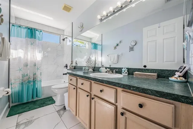 $450,000 | 12004 Colonial Estates Lane, Riverview, FL 33579