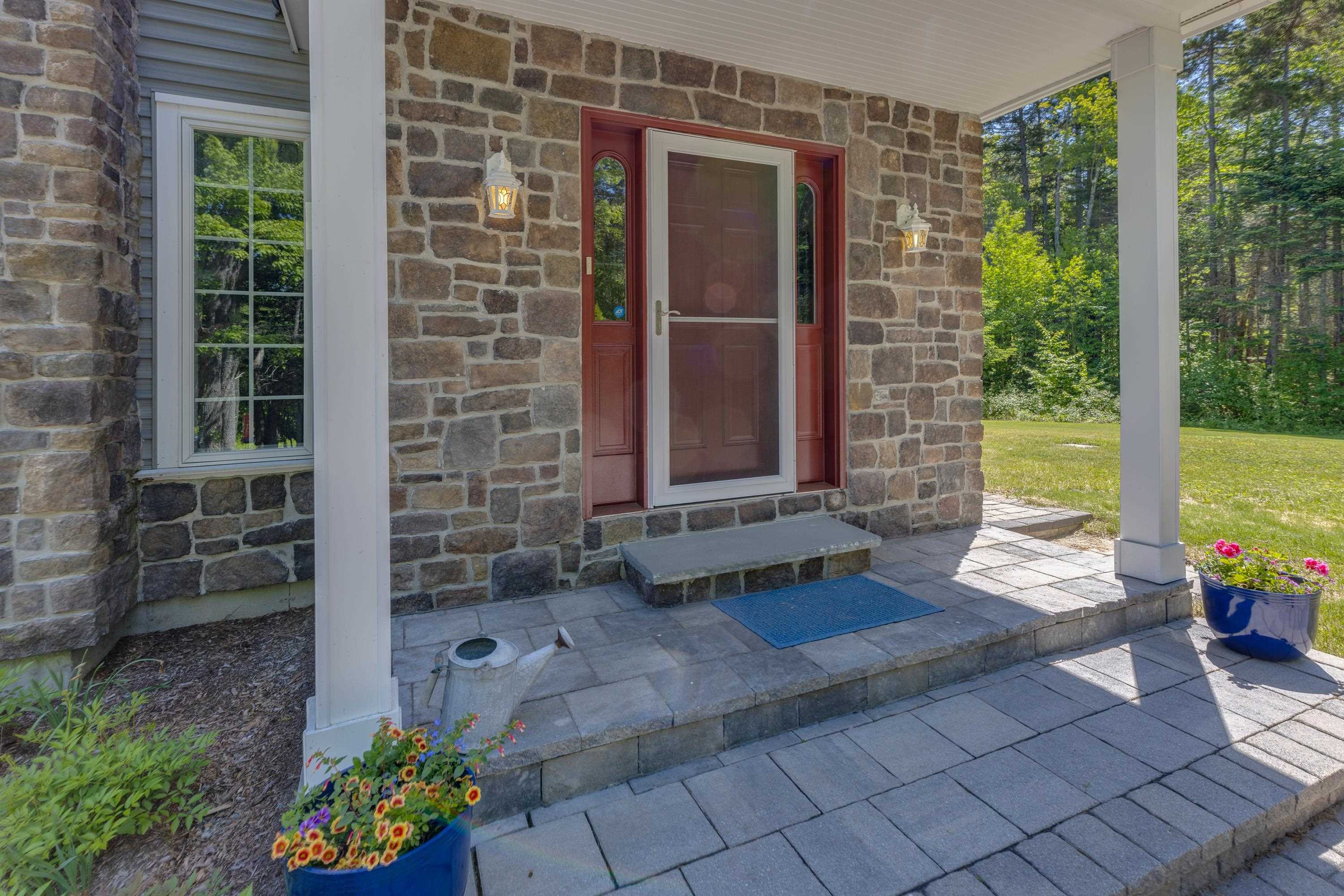 105 Loft Circle Campton, NH 03223 - Photo 3 of 36