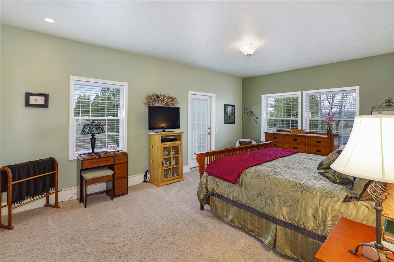 12618 South Sherman Road Spokane, WA 99224 - Photo 11 of 20