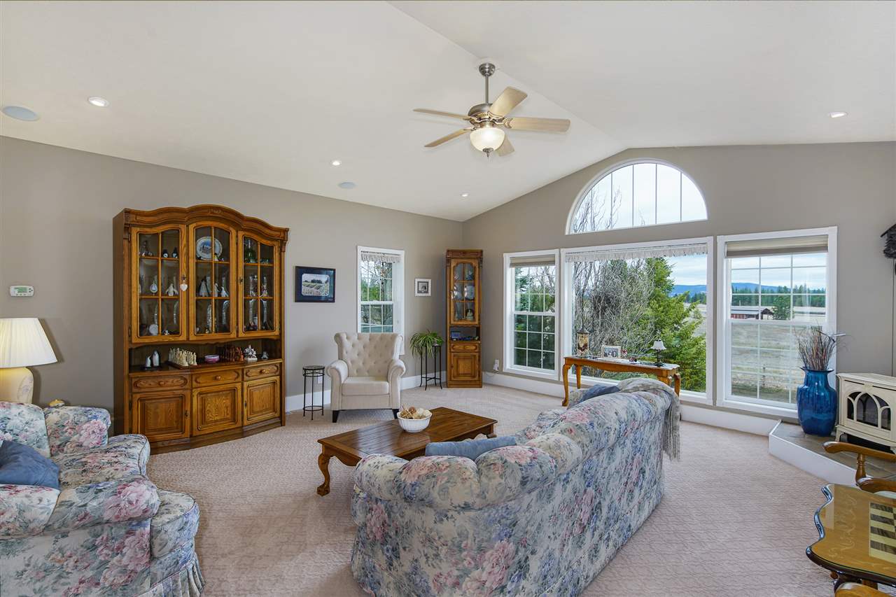 12618 South Sherman Road Spokane, WA 99224 - Photo 4 of 20