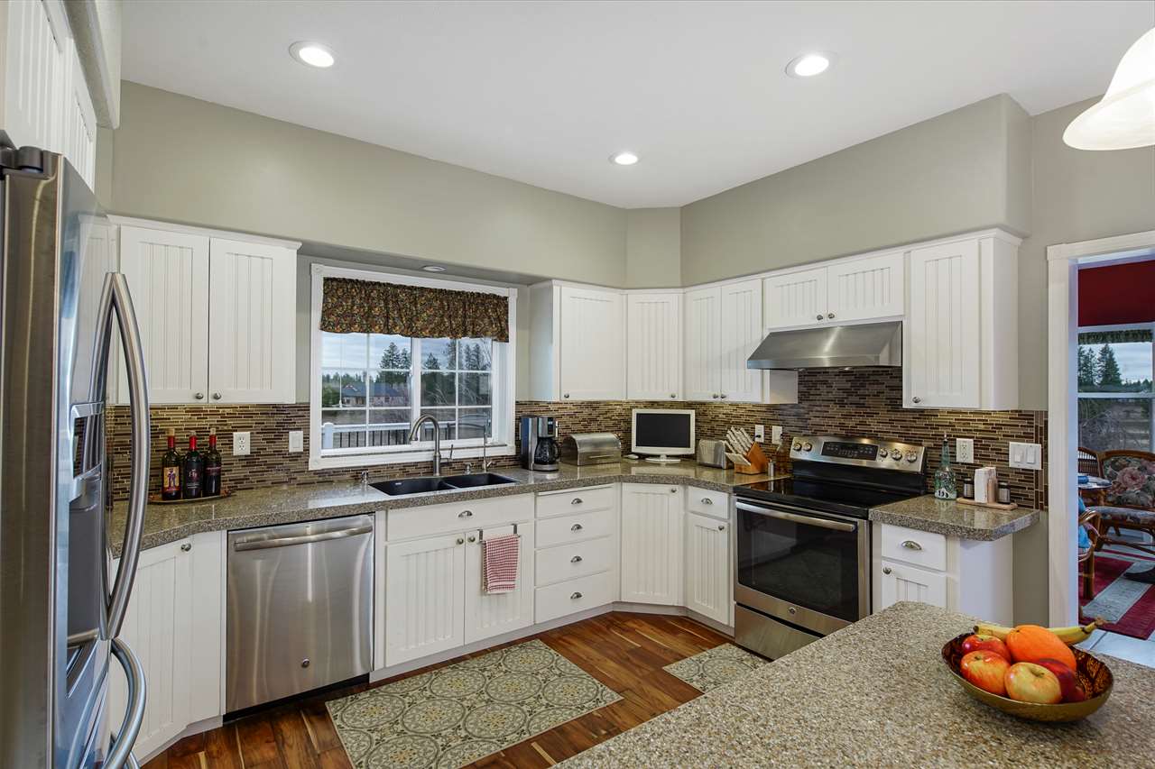 12618 South Sherman Road Spokane, WA 99224 - Photo 8 of 20