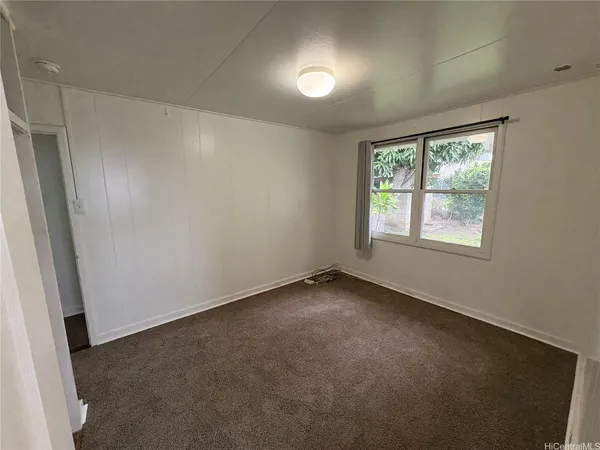 $3,800 | 2022 Leiloke Drive, Honolulu, HI 96822