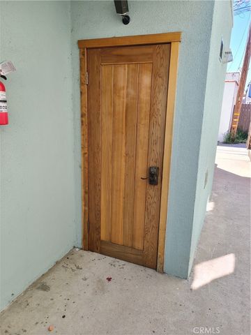 $1,695 | 213 Covina Avenue, Unit 2, Long Beach, CA 90803