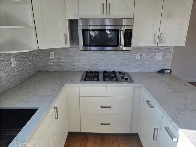 $1,695 | 213 Covina Avenue, Unit 2, Long Beach, CA 90803