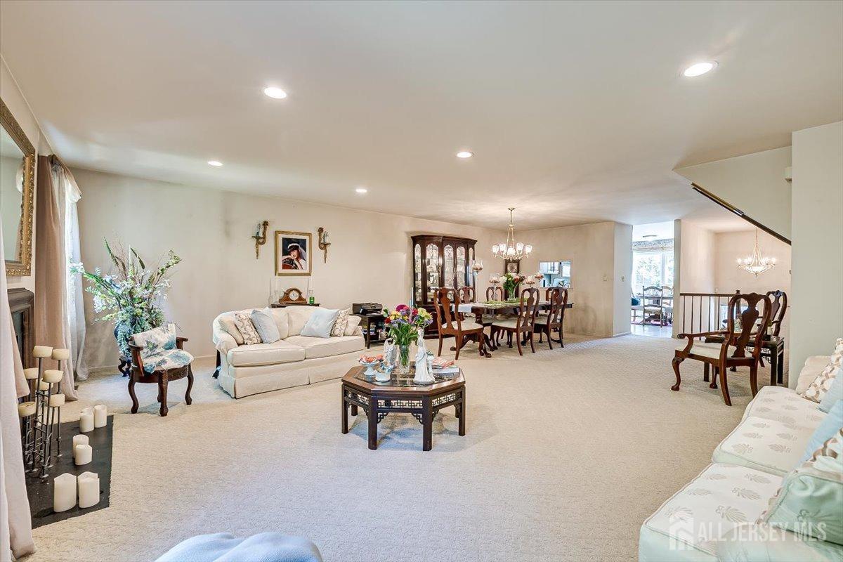 3405 Springbrook Drive Edison, NJ 08820 - Photo 16 of 54