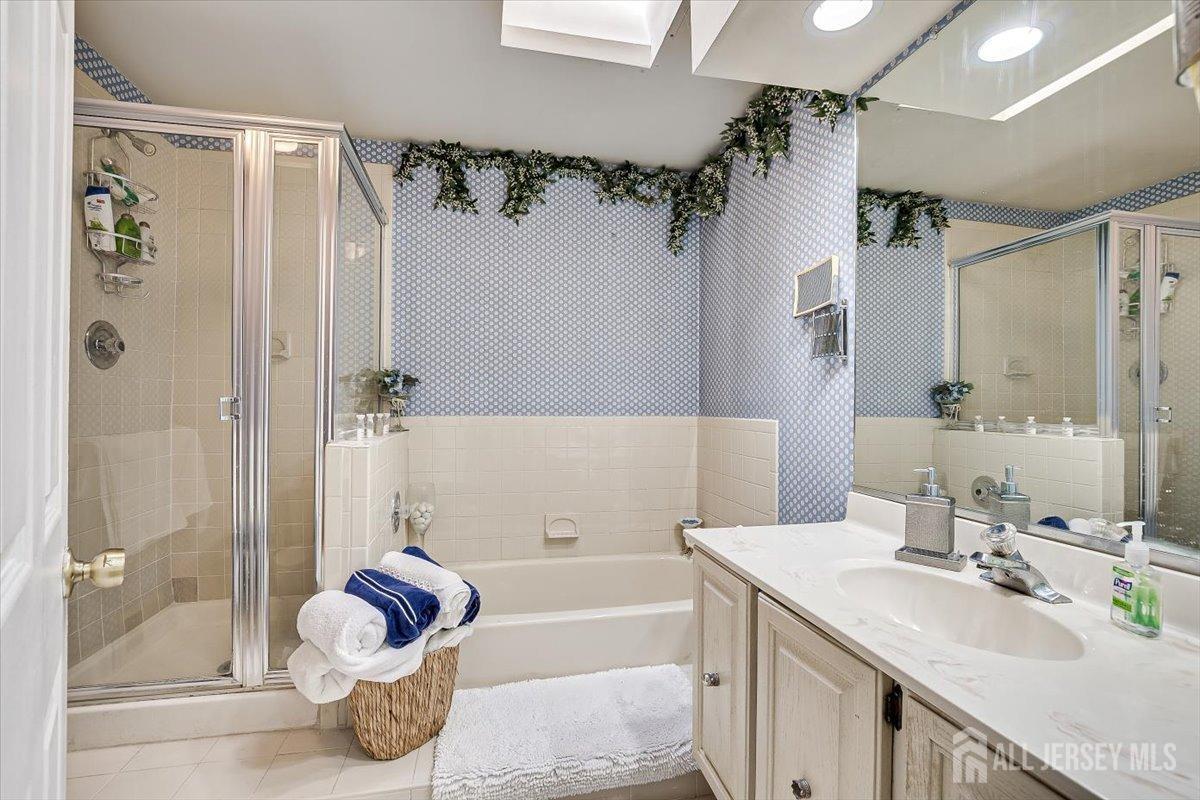 3405 Springbrook Drive Edison, NJ 08820 - Photo 31 of 54