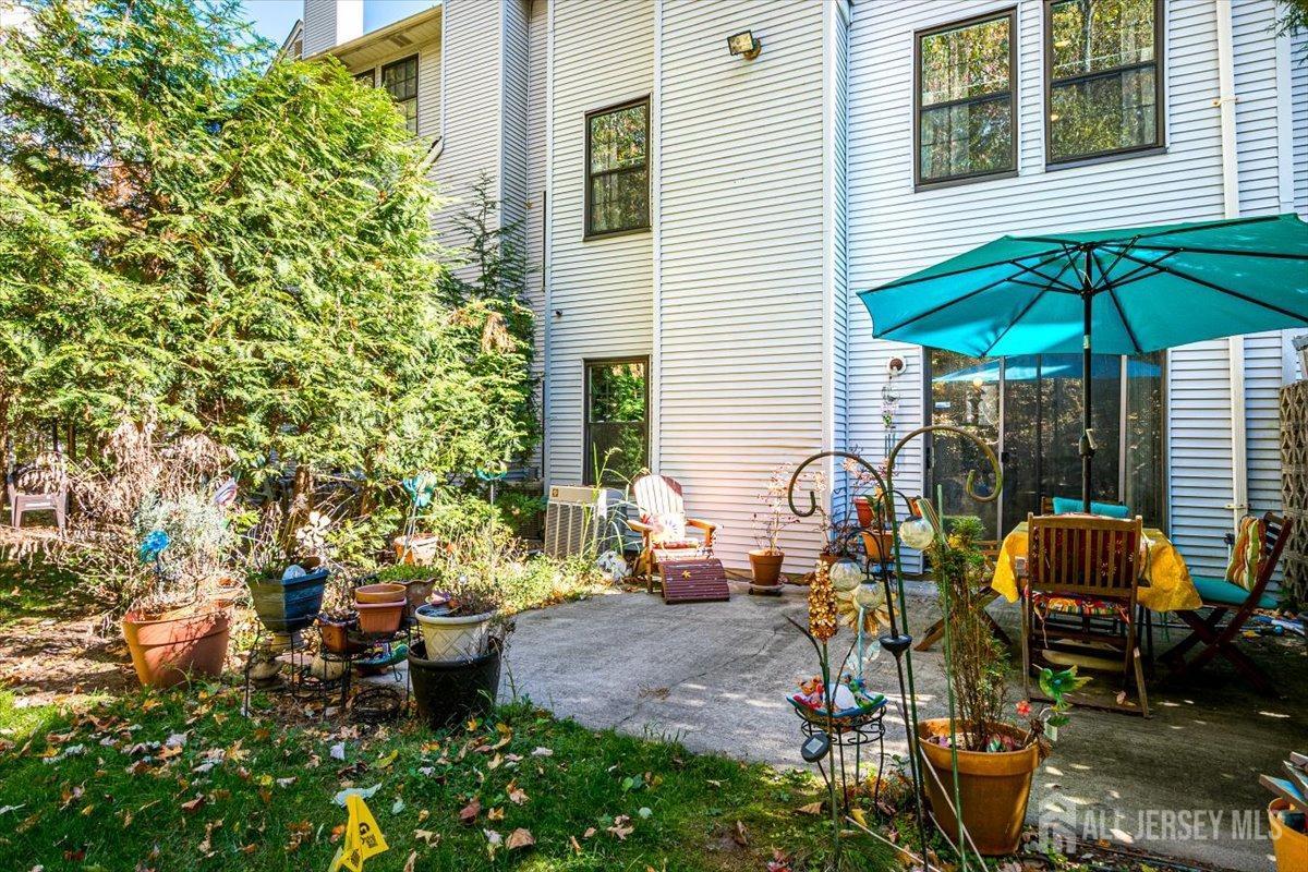 3405 Springbrook Drive Edison, NJ 08820 - Photo 46 of 54