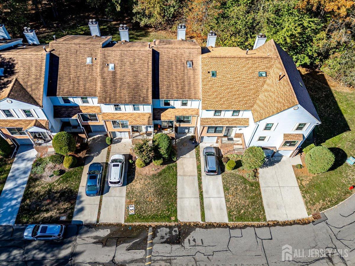 3405 Springbrook Drive Edison, NJ 08820 - Photo 5 of 54