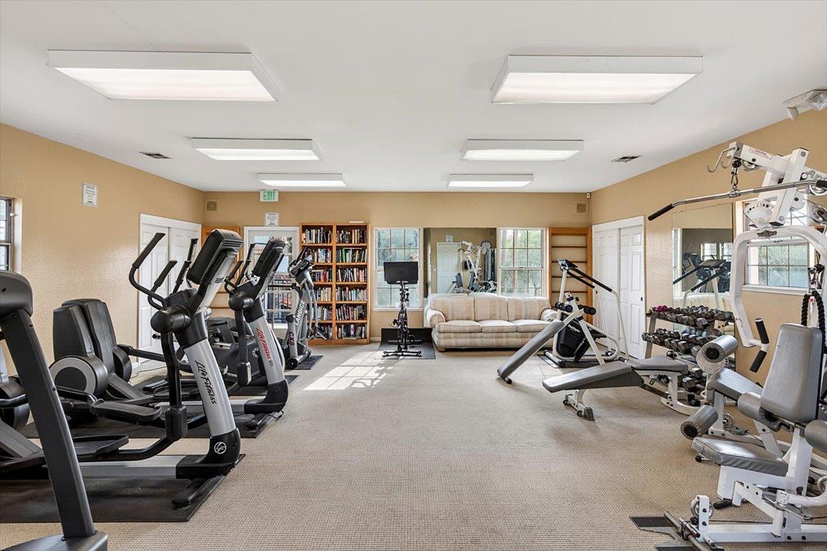 1190 Maria Privada Mountain View, CA 94040 - Photo 41 of 49